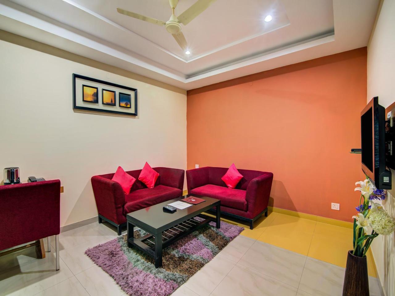 Gardeenia Comfortes Suites Kammasandra Exterior foto