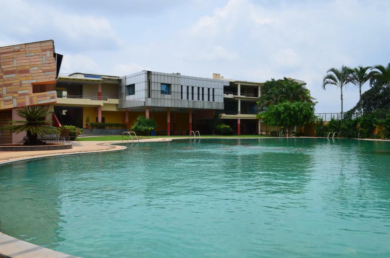 Gardeenia Comfortes Suites Kammasandra Exterior foto